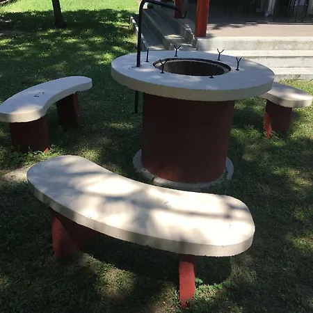 Hébergement de vacances Tieffapartmanhaz Balatonszarszo