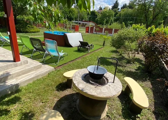 Tieffapartmanház Casa vacanze *